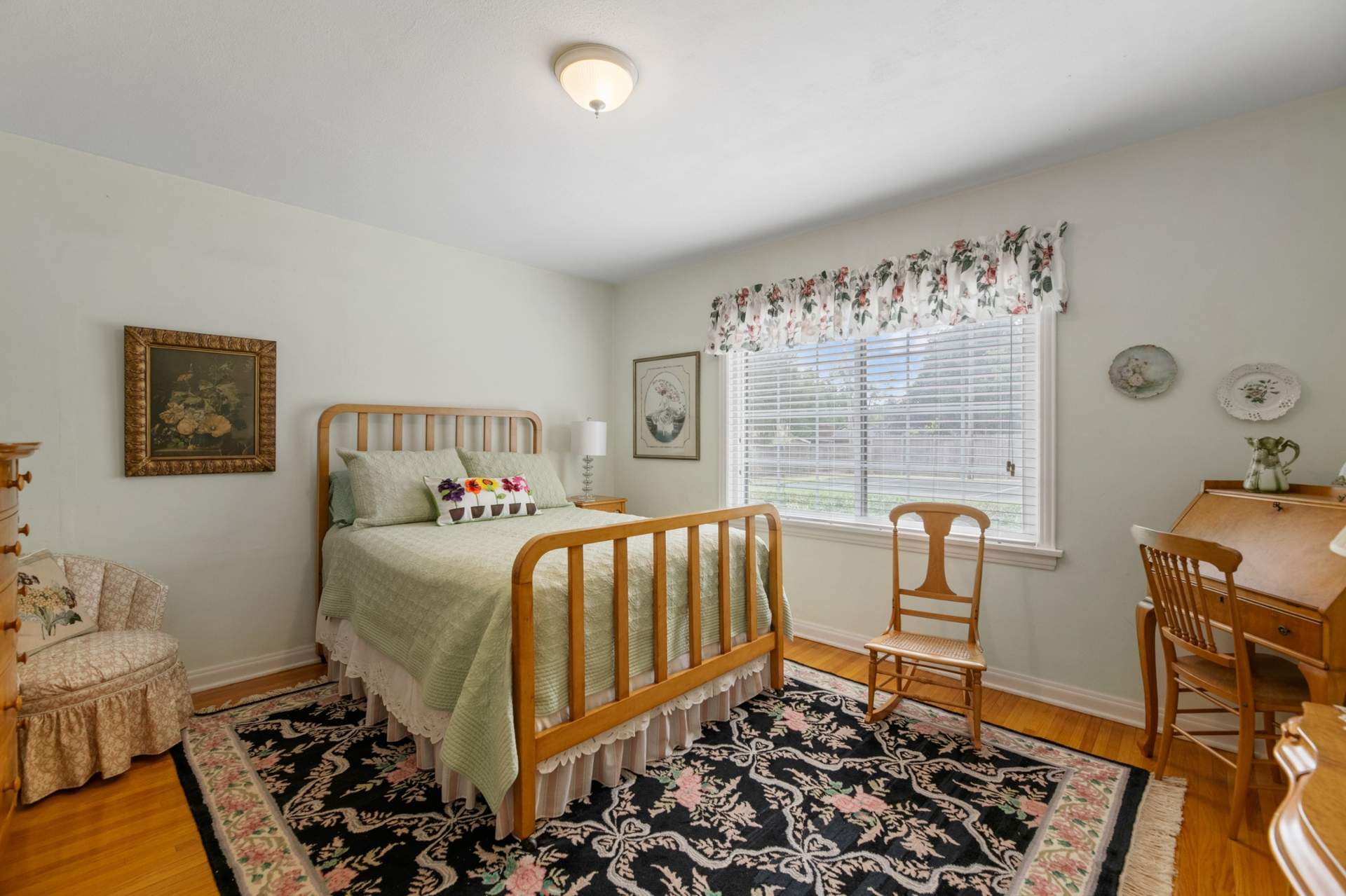 3705EMountVernonINTERIOR-27.jpg
