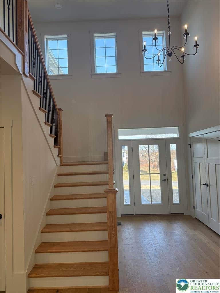 listing-photo-14.jpg