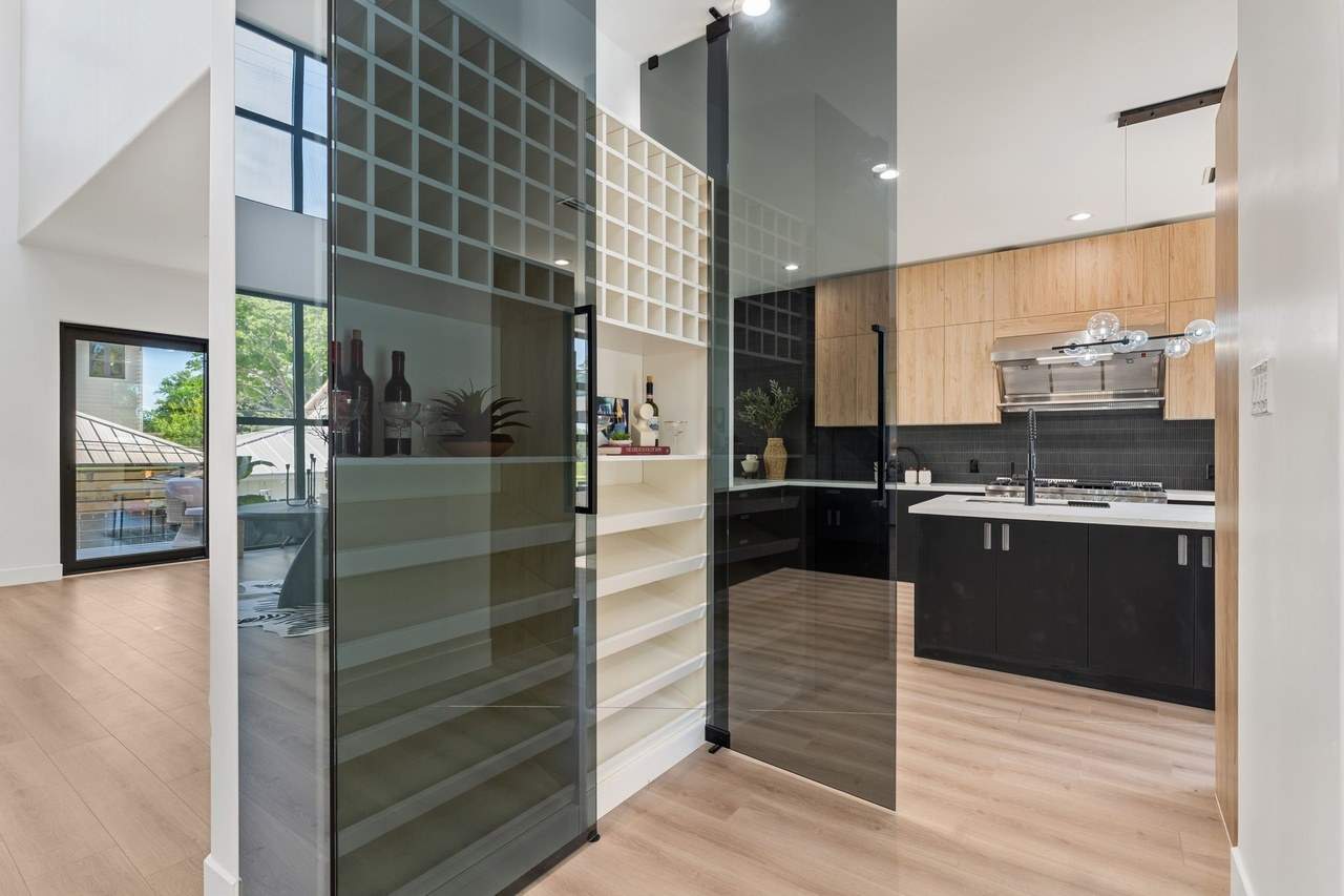 listing-photo-22.jpg