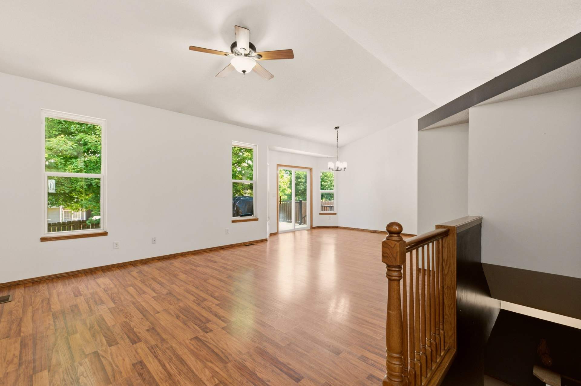 2635ESunnyslopeCourtParkCity-w-18.jpg