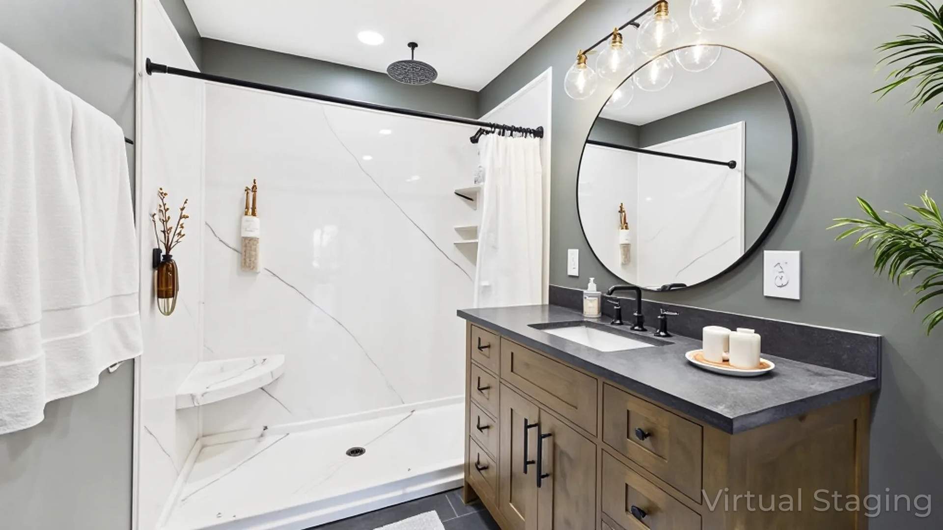 018_Main_Level_Bath.jpg