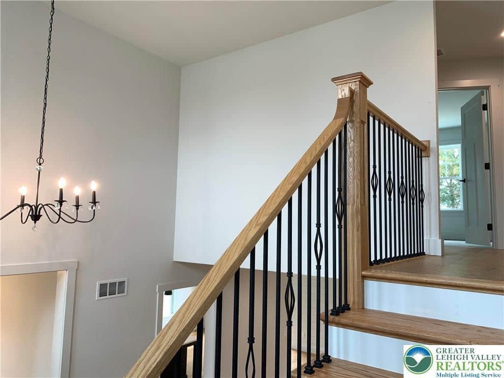 listing-photo-15.jpg