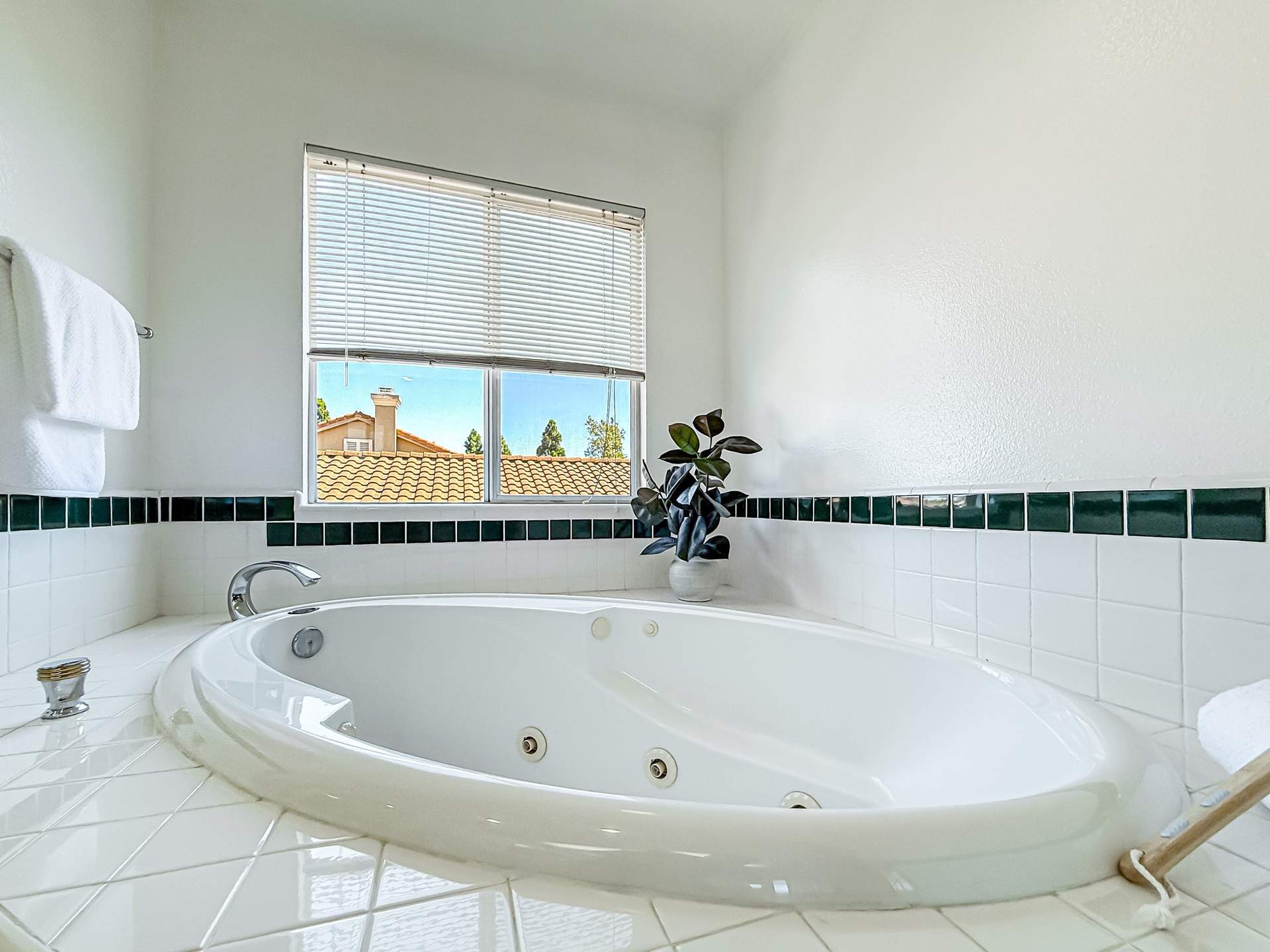 jPrimary_Bedroom_Suite10-Edit.jpg