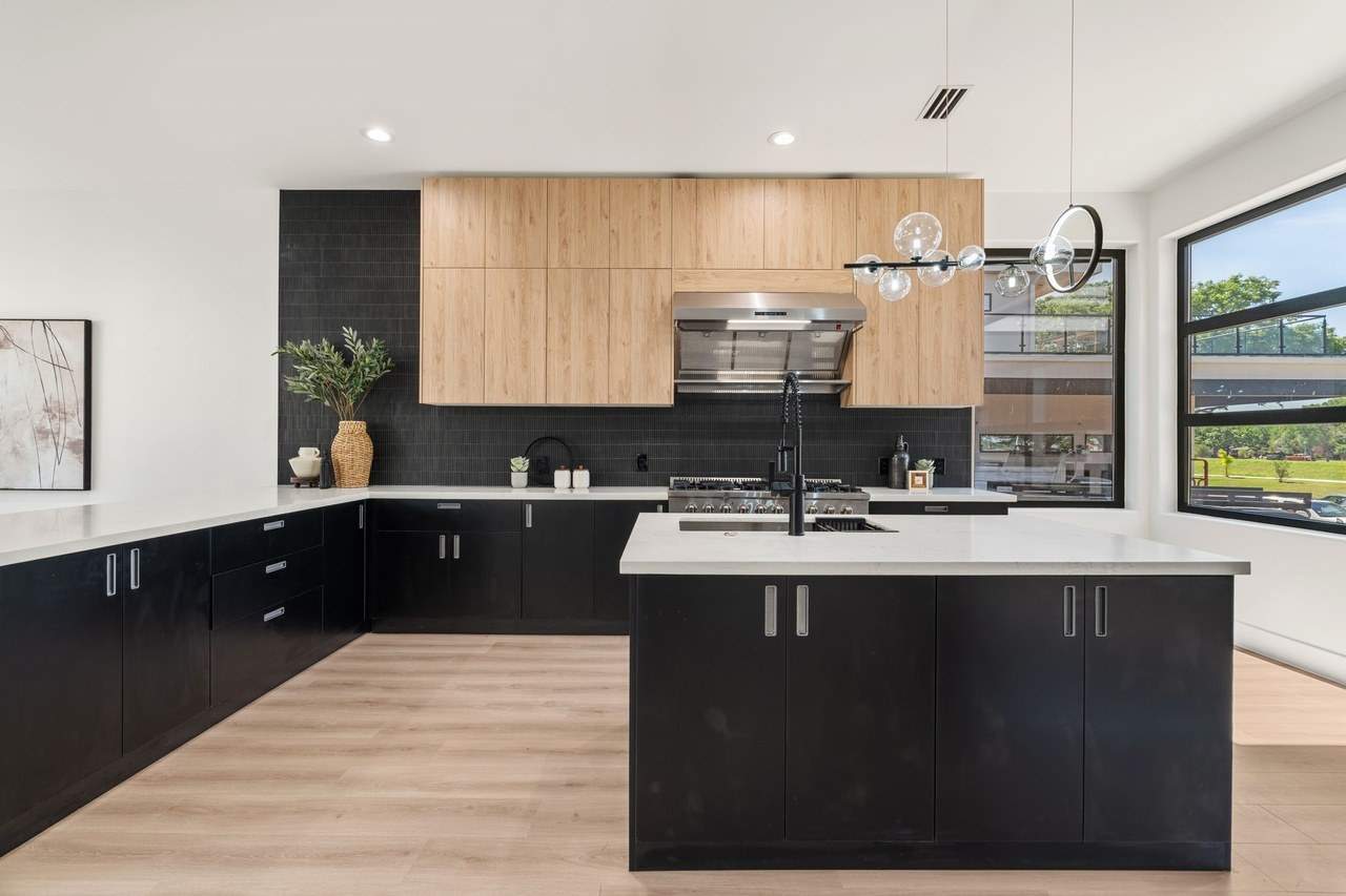 listing-photo-13.jpg