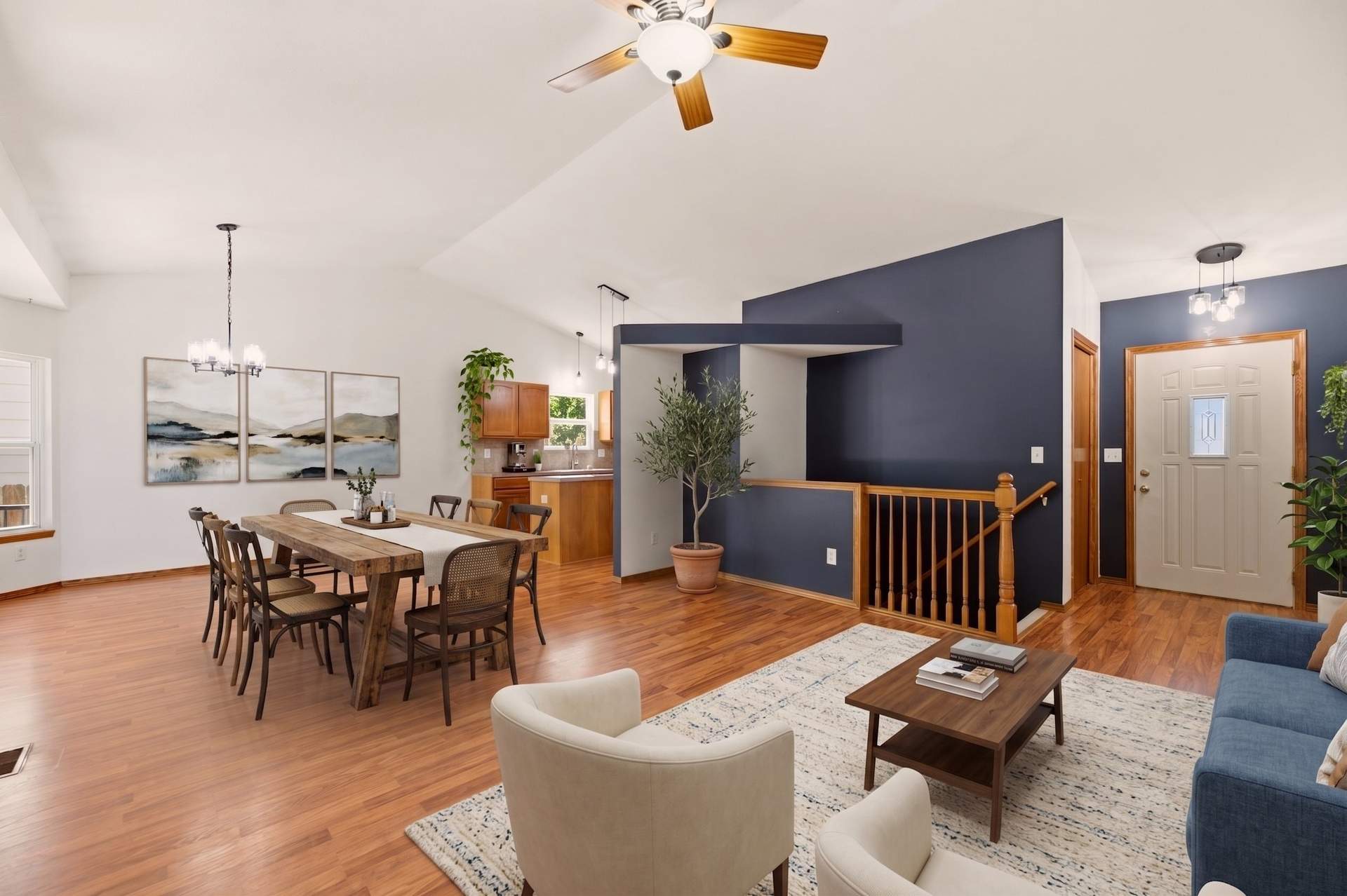 2635ESunnyslopeCourtParkCity-w-19_edited.jpg