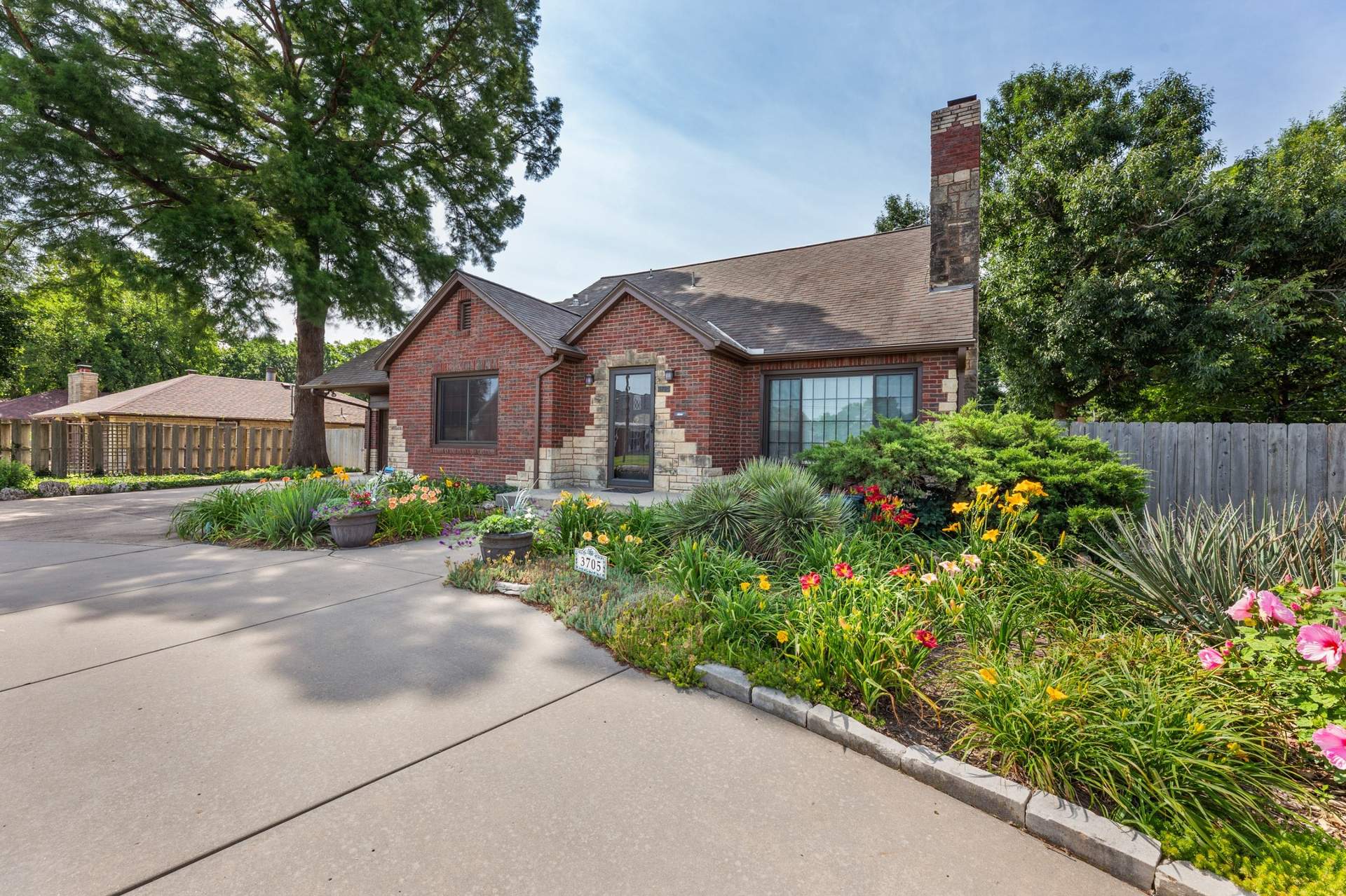 3705EMtVernon-5.jpg