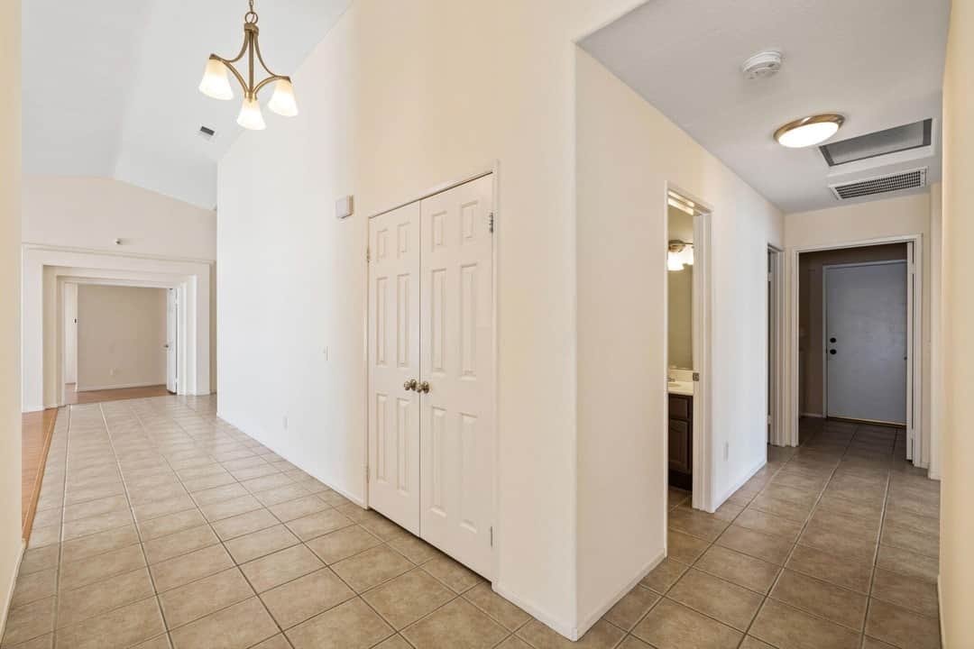 44300-camino-azul-la-quinta-ca-36.jpg