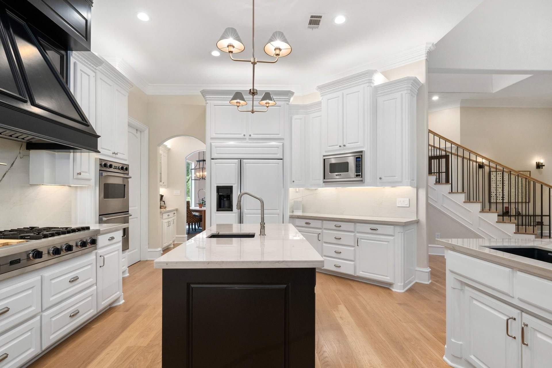 014_Kitchen.jpg