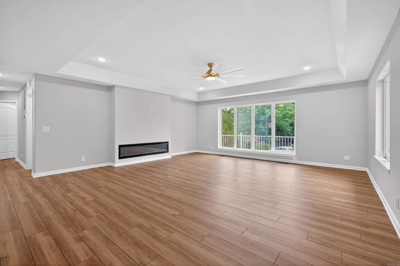 listing-photo-02.jpg