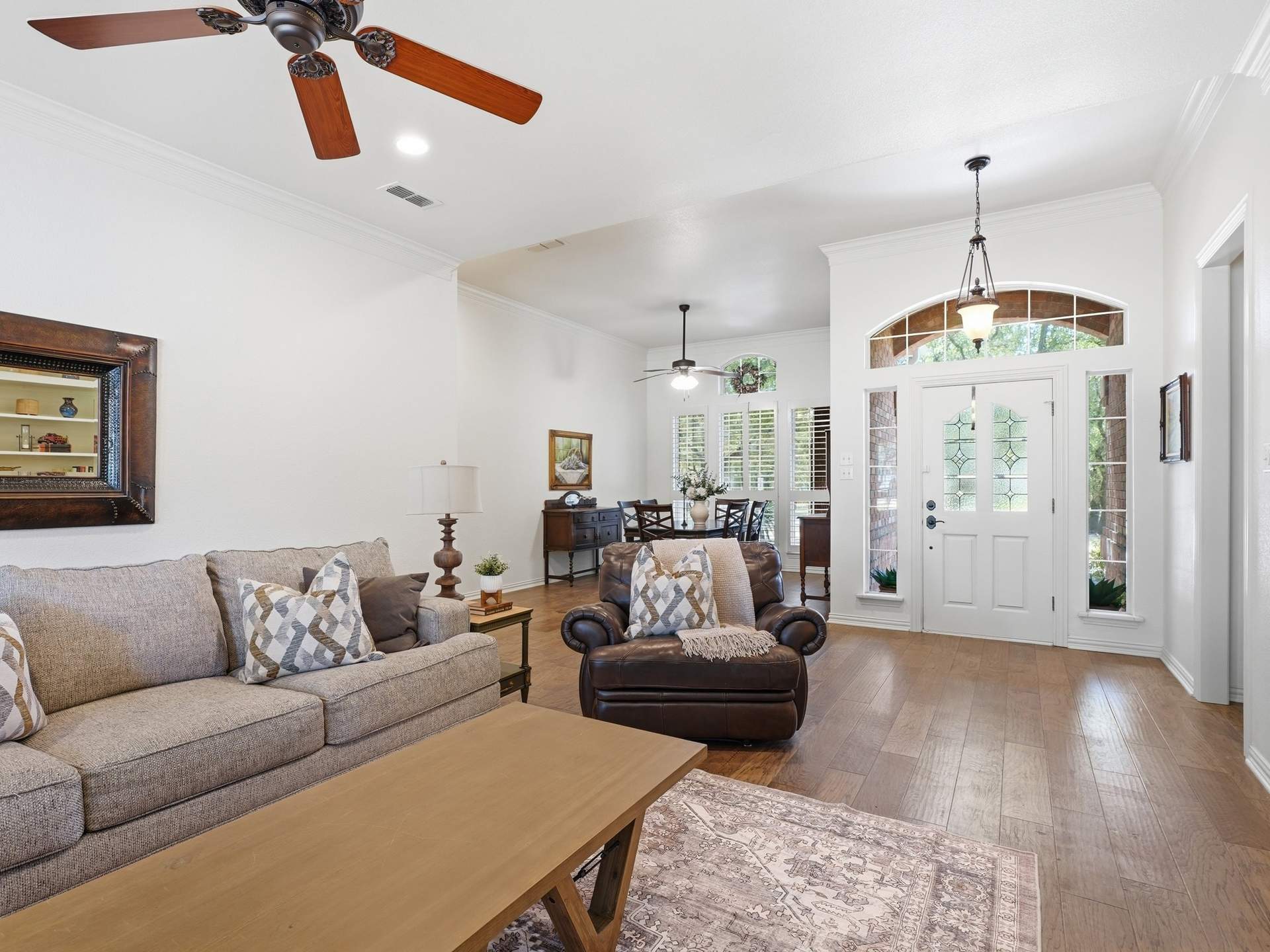 156_S_Fork_Dr_Hudson_Oaks_TX_76087_007.jpg
