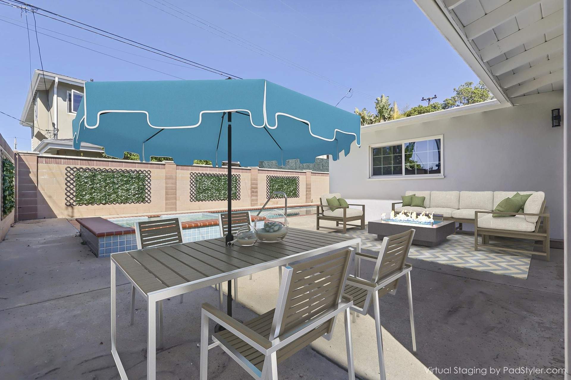 17725610483_patio.jpg