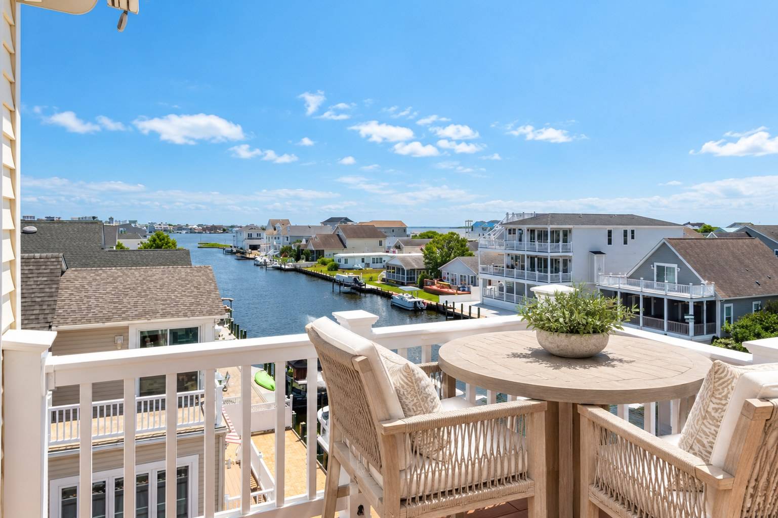 Coastal_Balcony_Overlook.jpg