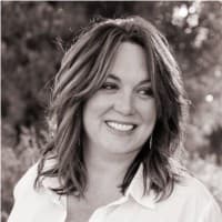 Kima Rosling headshot