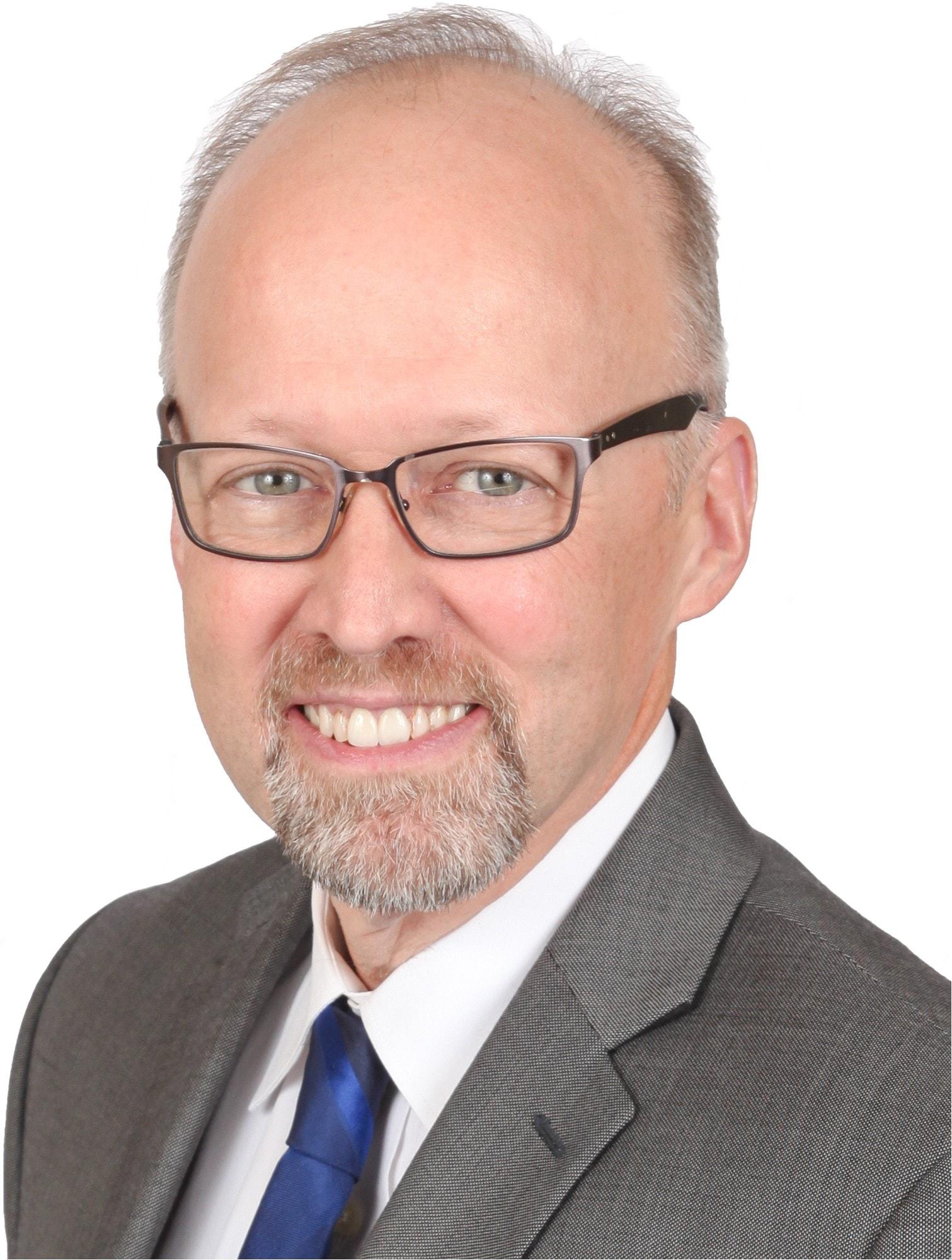 Michael Shetler headshot