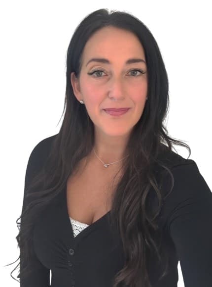 Erica Bilezikjian headshot