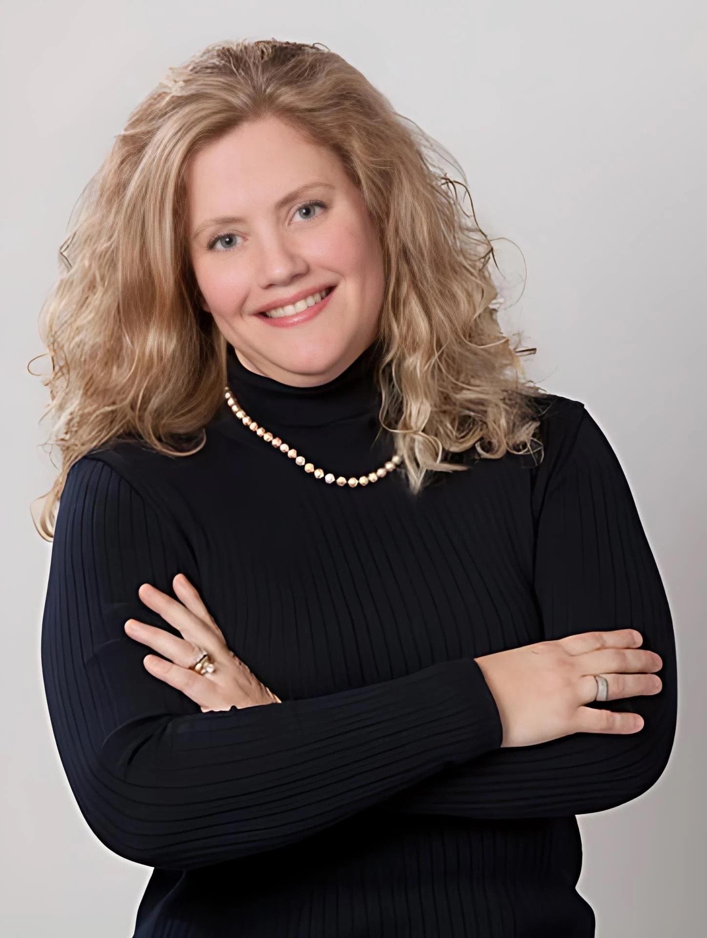 Renee O'Brien headshot